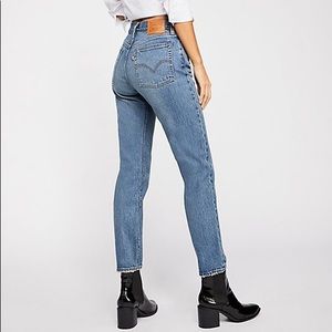 Levi's Wedgie Icon High-Rise Jeans